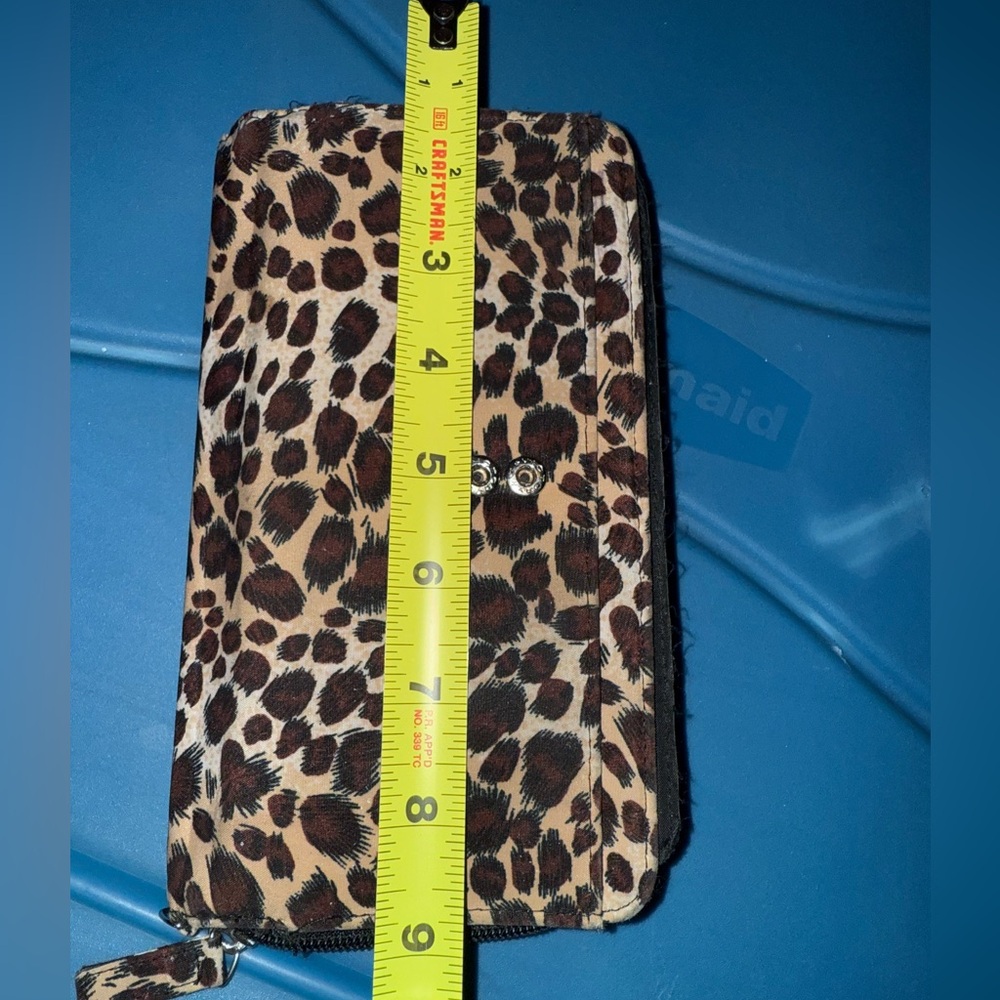 Leopard Print Wallet - Picture 8 of 9